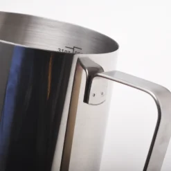 KUBEK stalowy turystyczny Indukcja Gaz KAMILLE 900ml