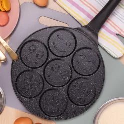 Marmurowa patelnia do pancakes naleśników jajek BUŹKI MINKI EMOTKI